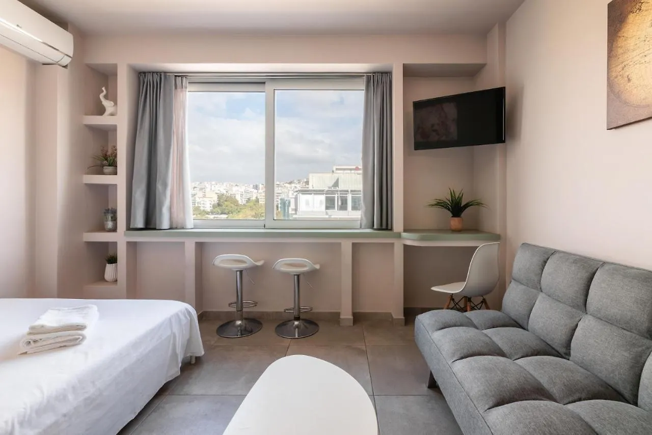 Aristotle Spot, City View Apartment By Binobi! location