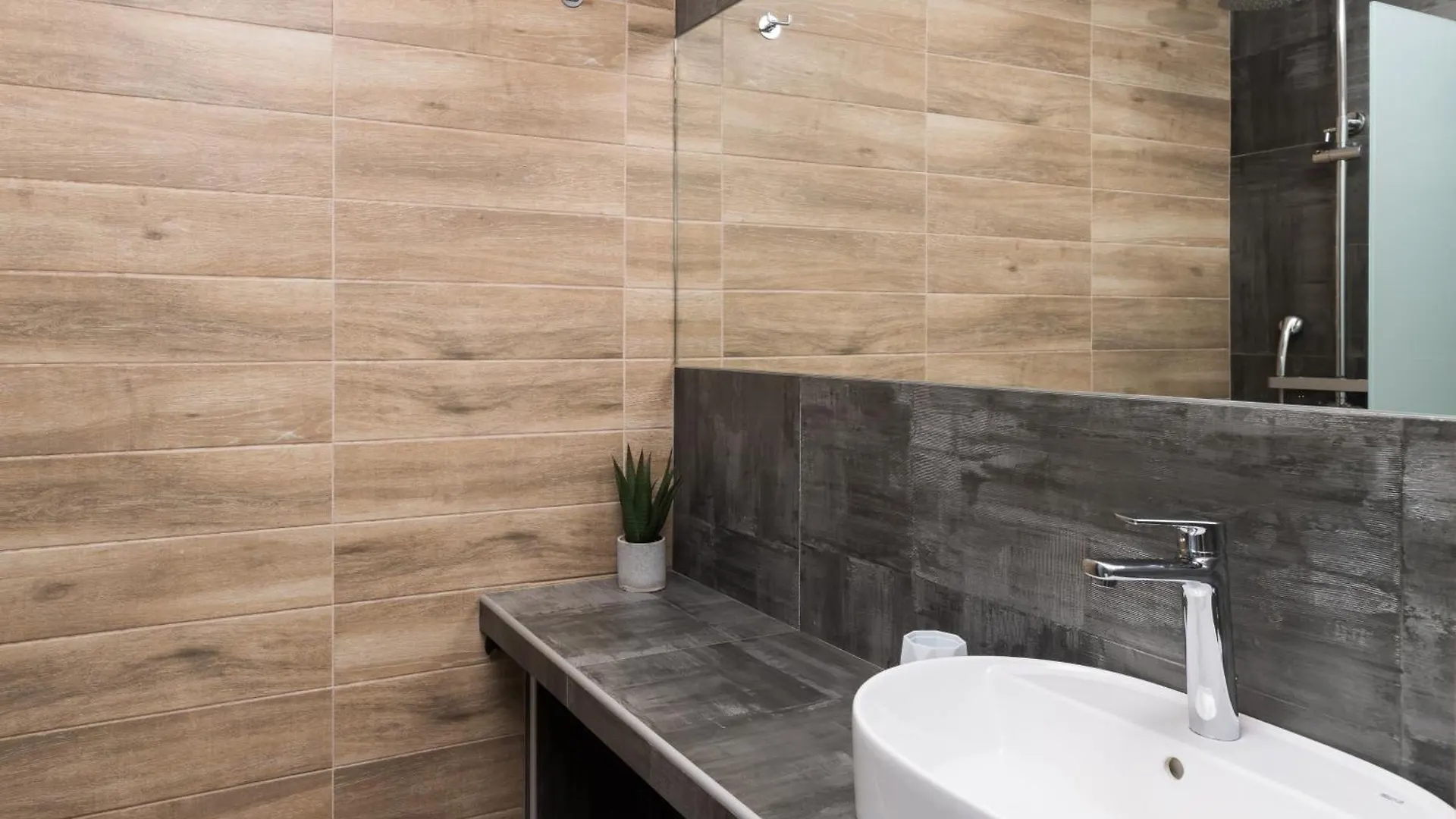 Aristotle Spot, City View Apartment By Binobi! Салоники